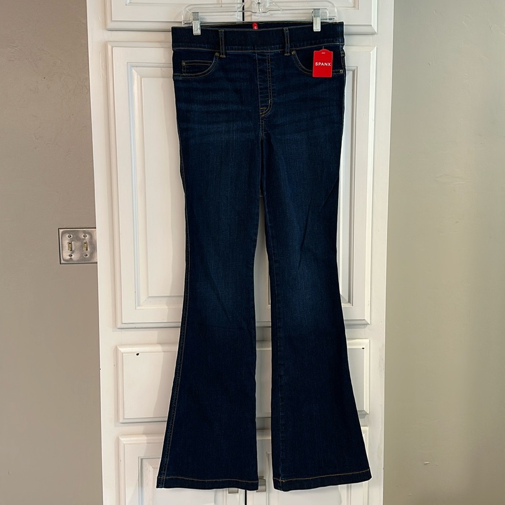 NWT Spanx Flare Jeans, Size M